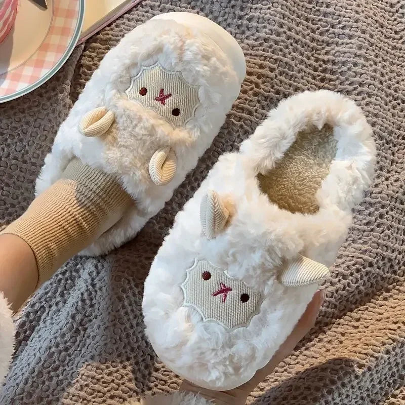 LambCloud™ Slippers – The Cosiest Sheep Slippers for Warm Winter Comfort