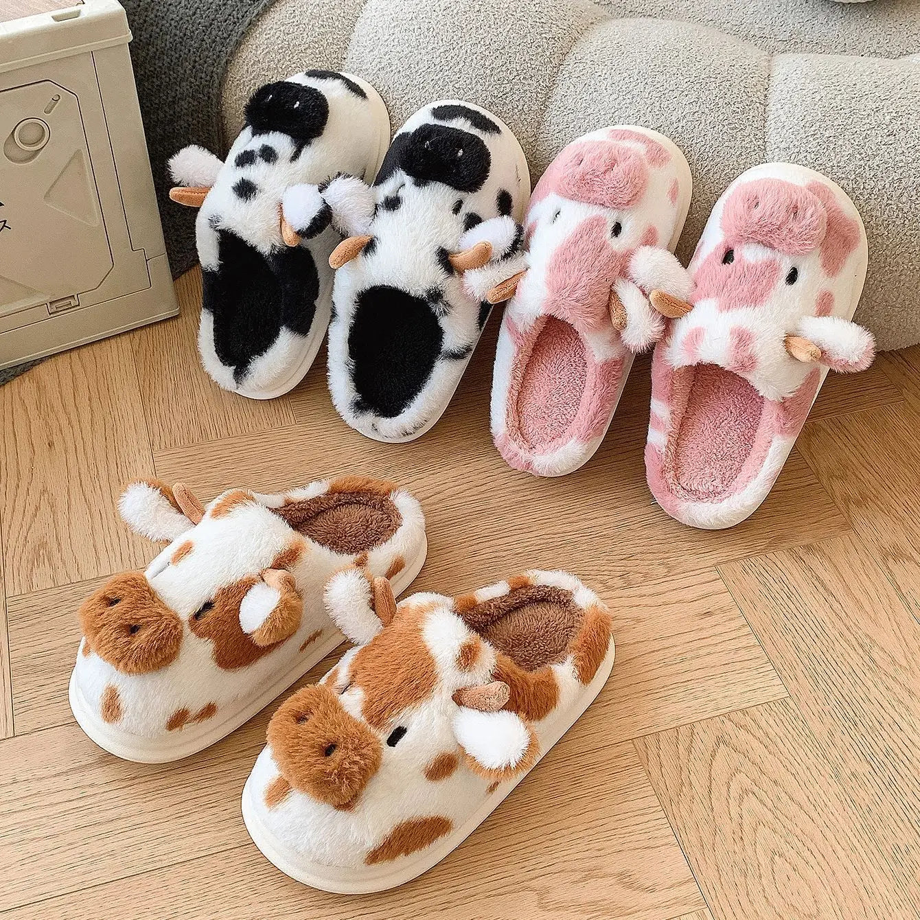 PurrMoo™ Plush Slippers – Adorable Cow & Cat Slippers Made for Cosy Days
